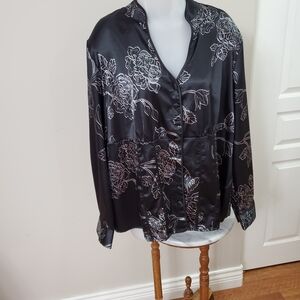 Penningtons Black Floral Blouse